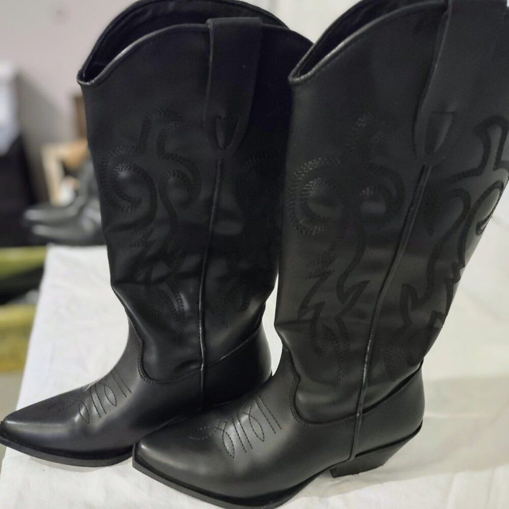 Steve Madden "Windie" Black Cowboy Boots